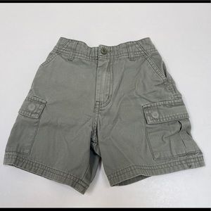 🧸 5 for $20 Children’s Place distress cargo shorts